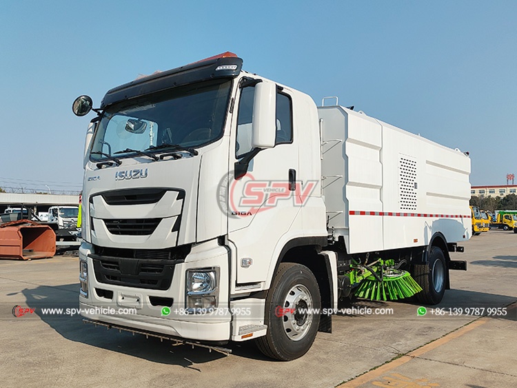 ISUZU Trash Collection Truck for Road - Front Left Side